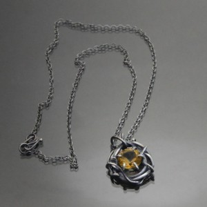 1735 citrine necklace